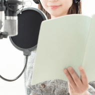 芸能プロダクションに所属